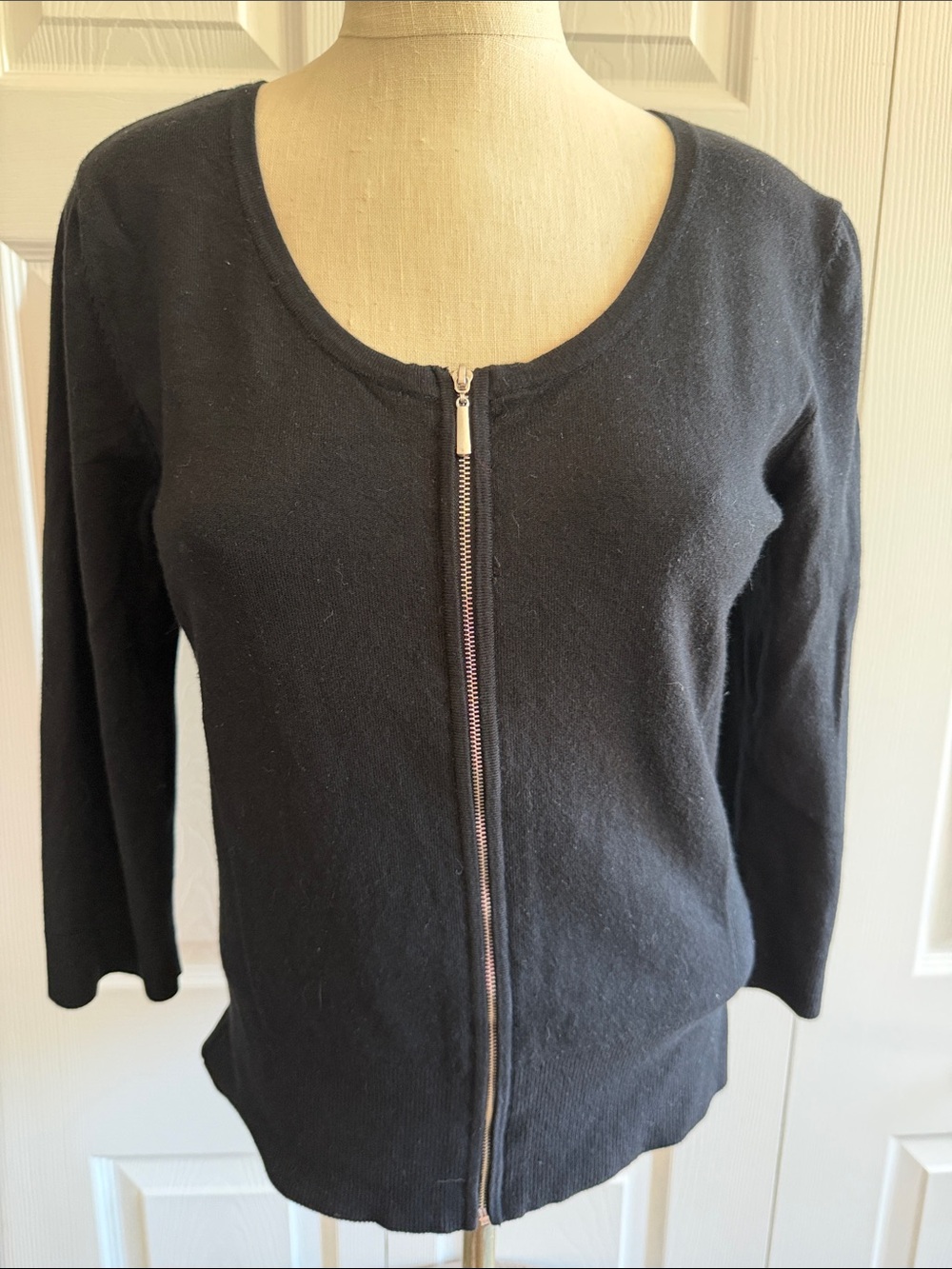 Premise Studio Black Knit Zip Up Cardigan with Silver Zipper-SZ Large